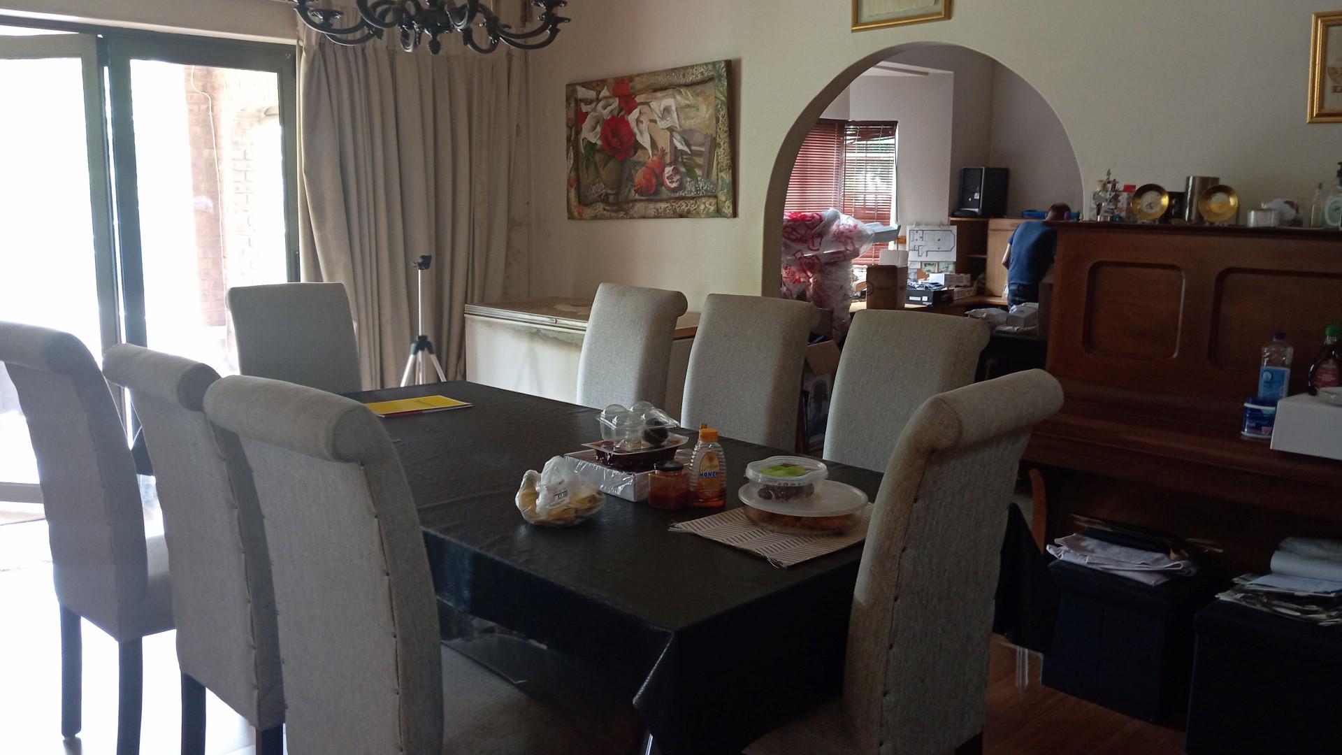 Dining Room of property in Scottsville PMB