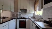 Kitchen - 10 square meters of property in Lindhaven