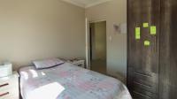 Bed Room 2 - 11 square meters of property in Derdepoortpark