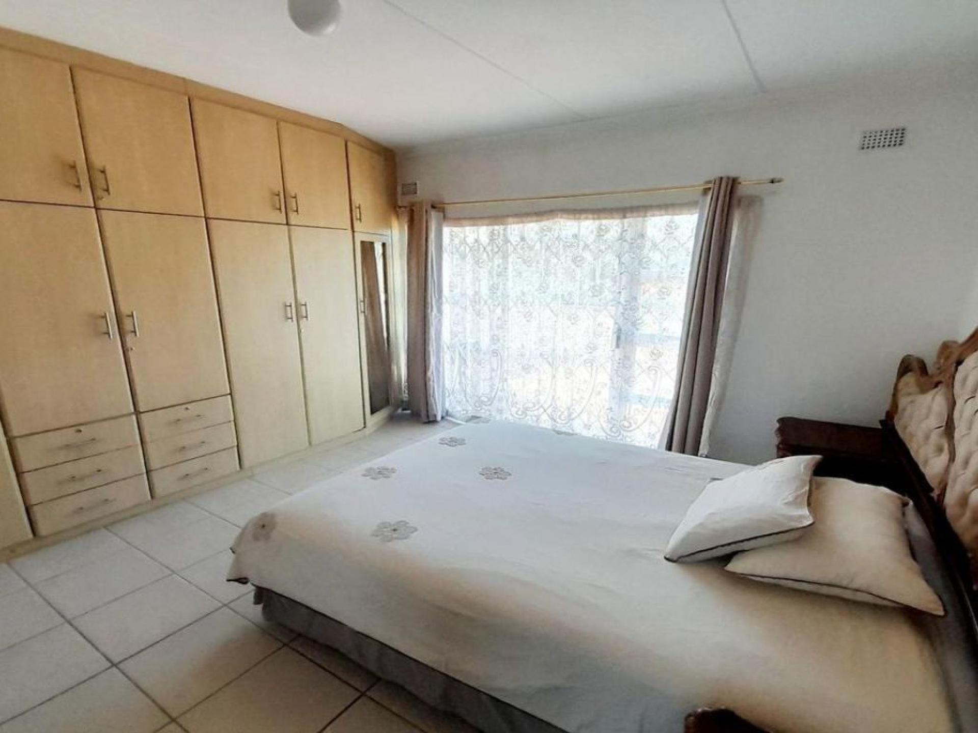  of property in La Mercy