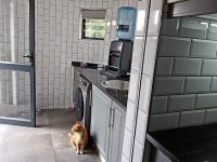  of property in Bassonia