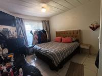  of property in Glenvista