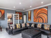  of property in Glenvista