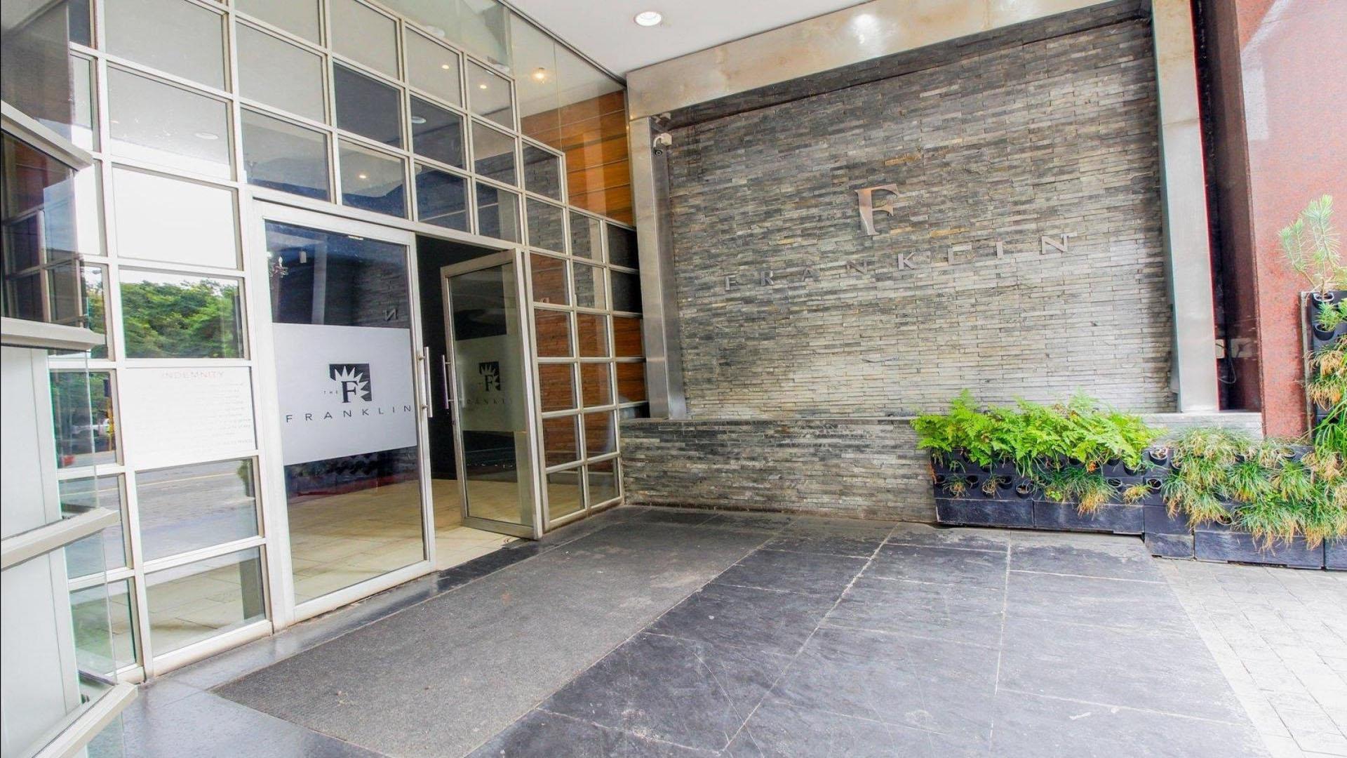 Front View of property in Johannesburg Central