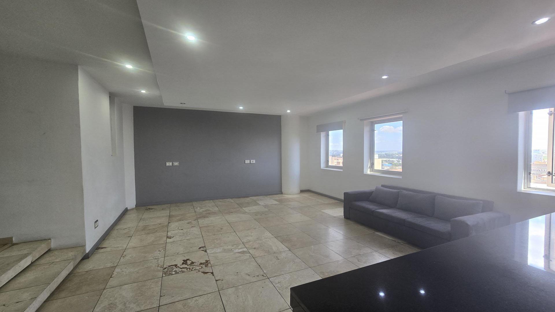 Lounges of property in Johannesburg Central