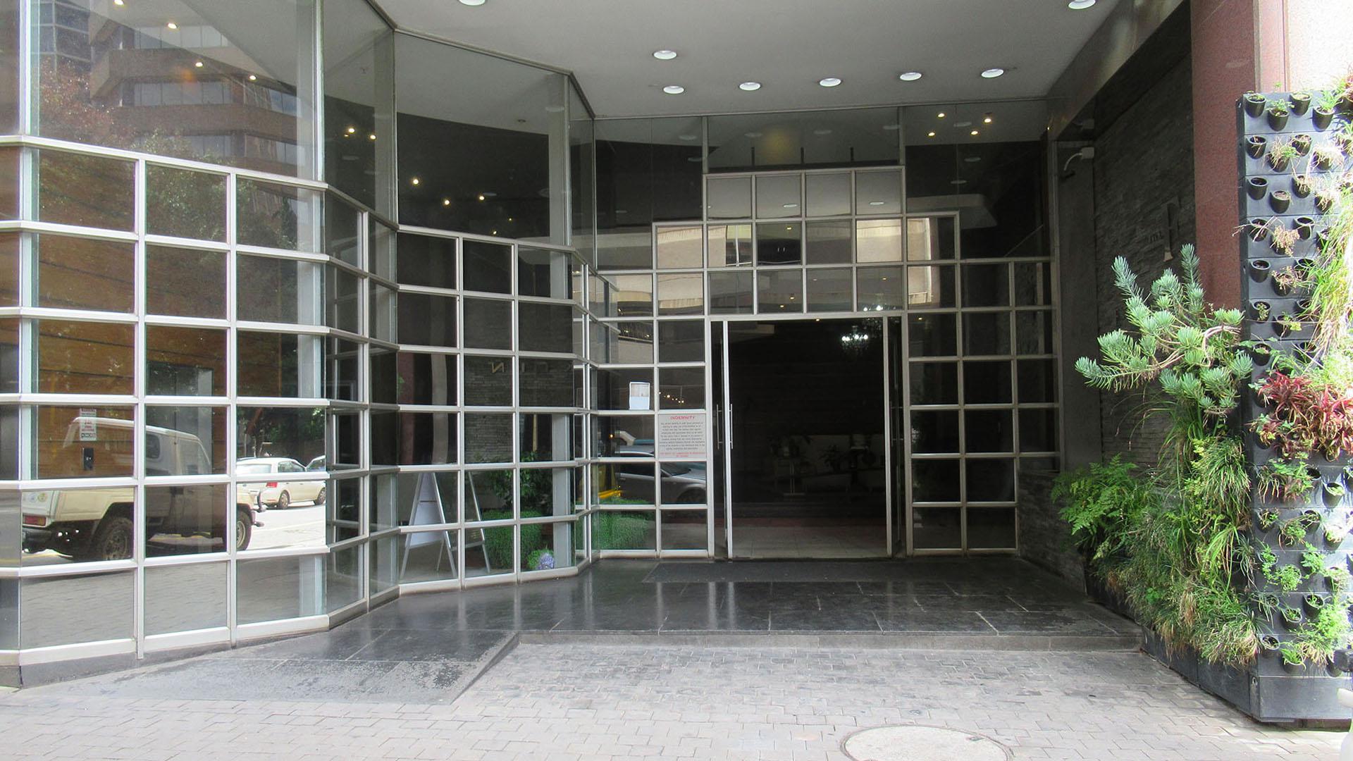 Front View of property in Johannesburg Central