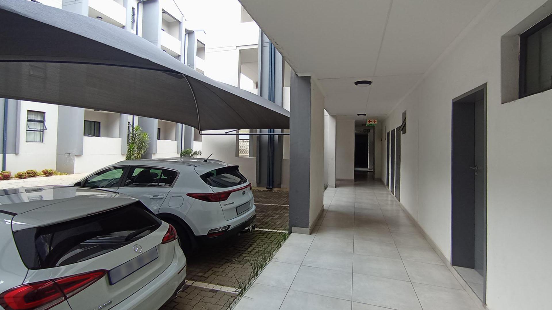 Front View of property in Midridge Park