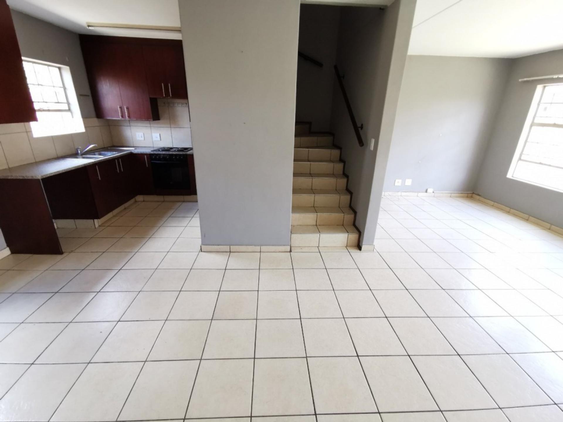  of property in Montana Tuine