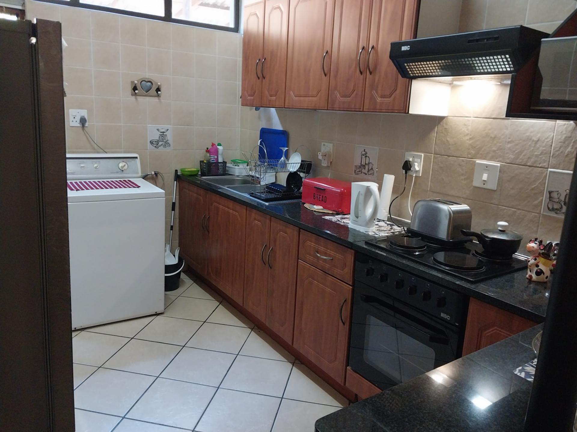  of property in Hibberdene