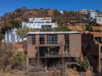  of property in Glenvista