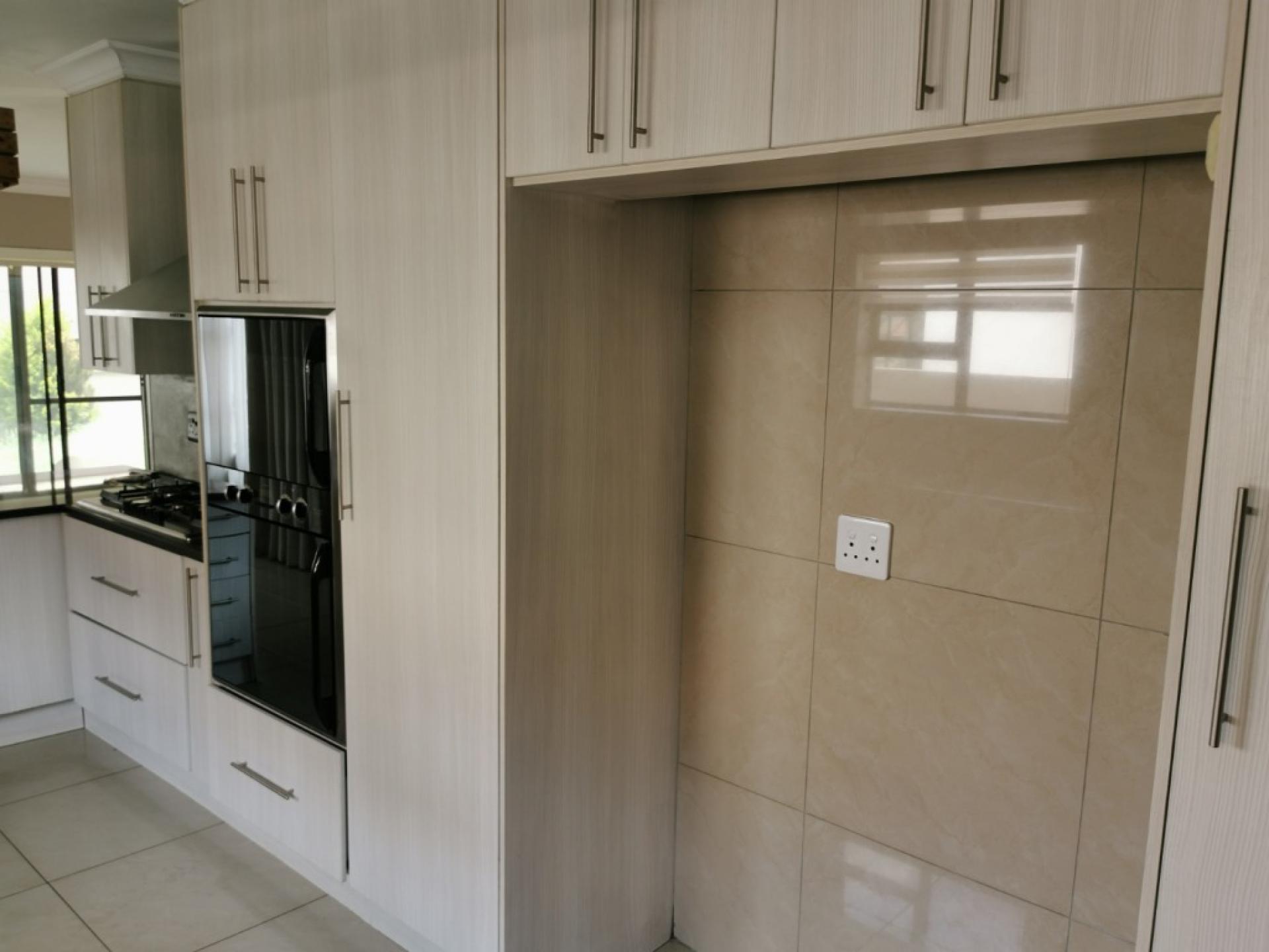  of property in Montana Park