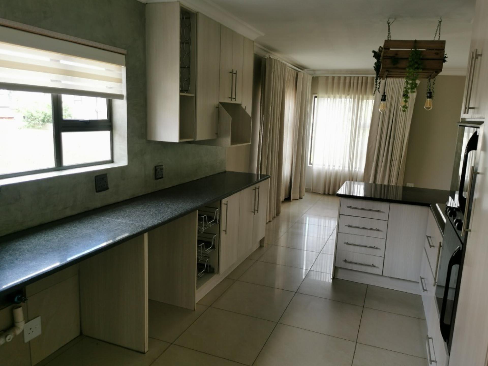  of property in Montana Park