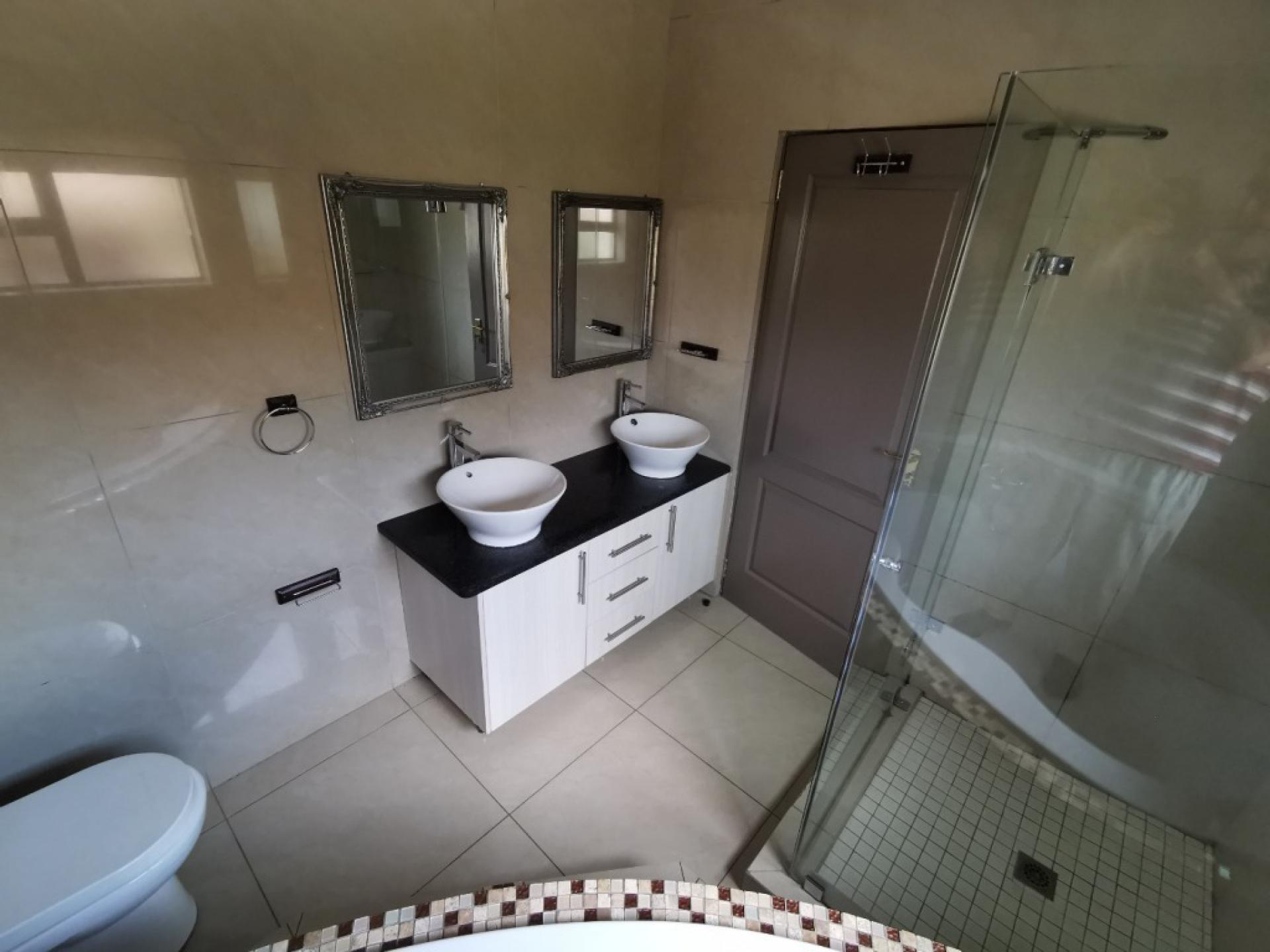  of property in Montana Park