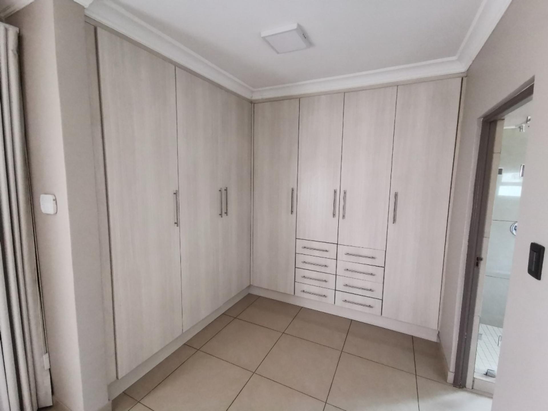  of property in Montana Park