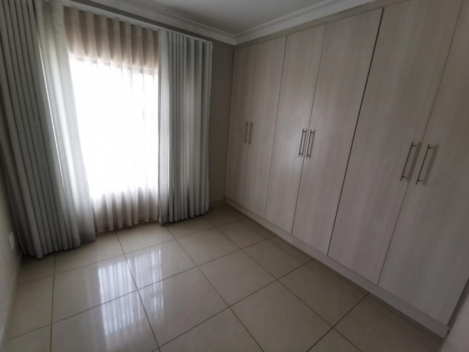  of property in Montana Park