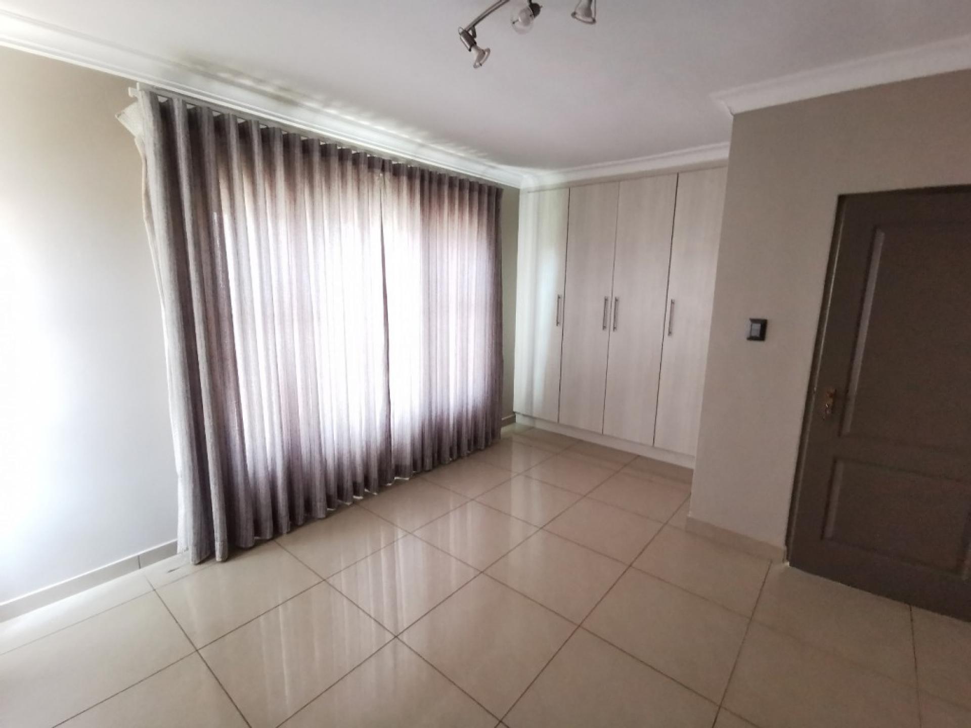  of property in Montana Park