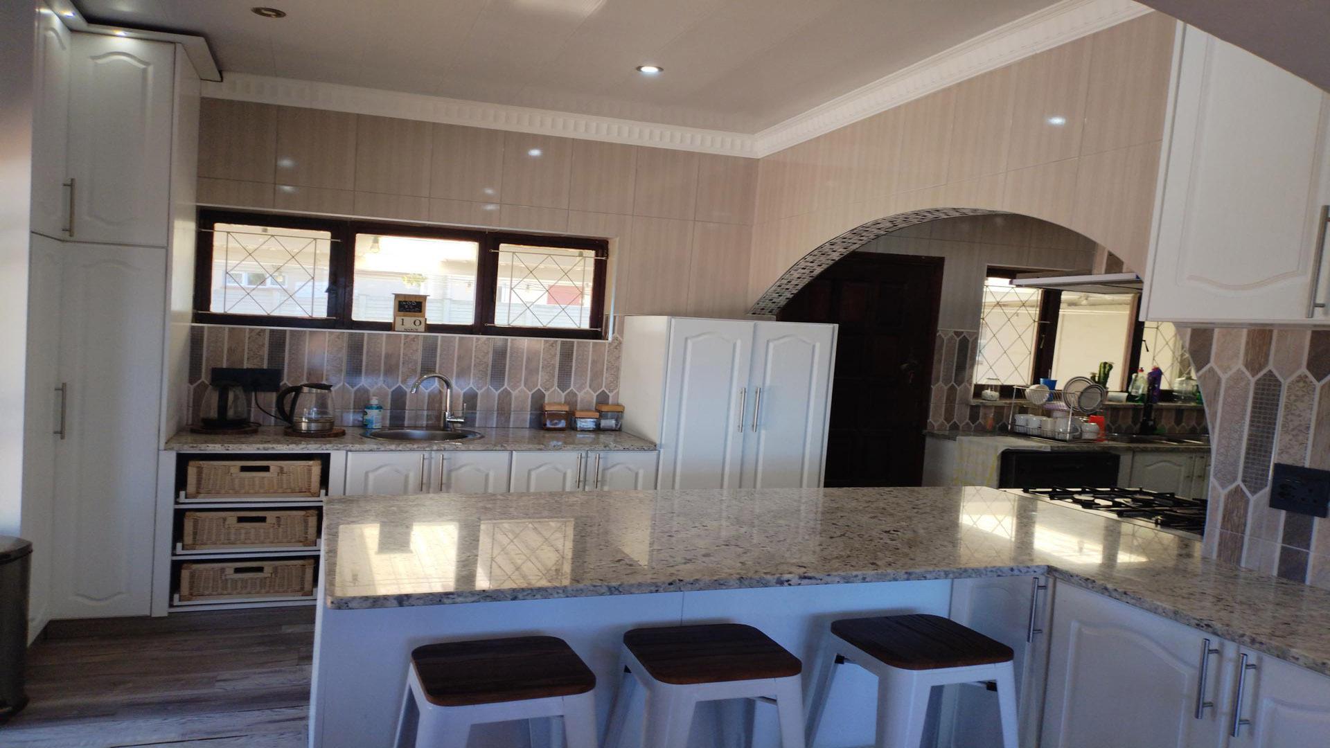 Kitchen of property in Amanzimtoti 