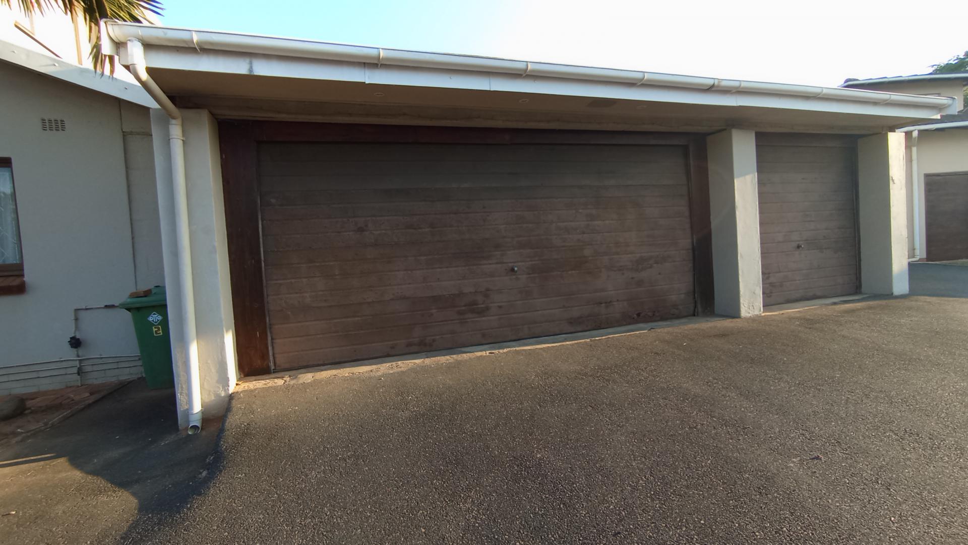 Front View of property in Amanzimtoti 