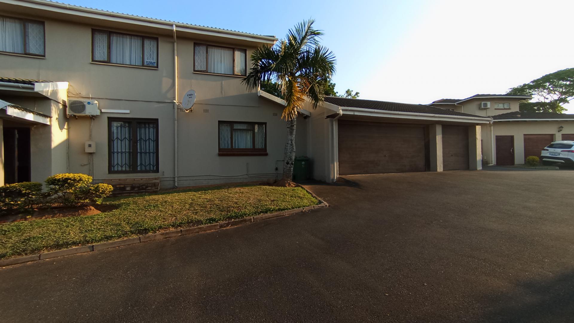 Front View of property in Amanzimtoti 