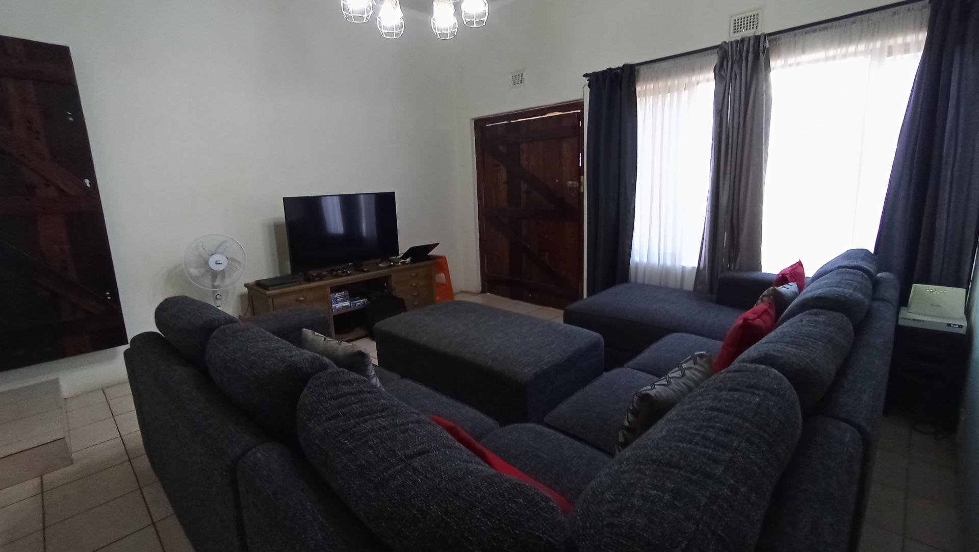 Games Room of property in Amanzimtoti 