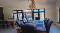 Dining Room of property in Amanzimtoti 