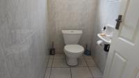 Bathroom 2 of property in Amanzimtoti 
