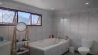 Bathroom 1 of property in Amanzimtoti 