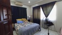 Bed Room 5+ of property in Amanzimtoti 