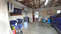 Garage of property in Amanzimtoti 