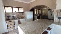 Kitchen - 22 square meters of property in Amanzimtoti 