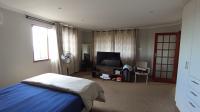 Main Bedroom - 51 square meters of property in Amanzimtoti 