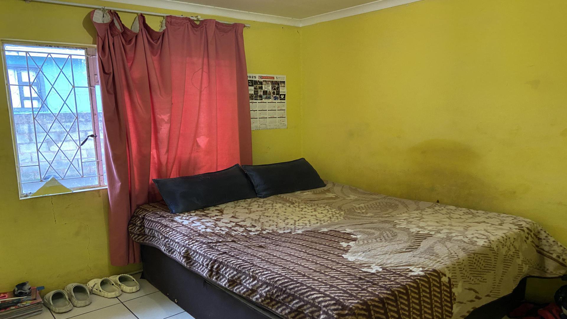 Bed Room 2 of property in Pietermaritzburg (KZN)