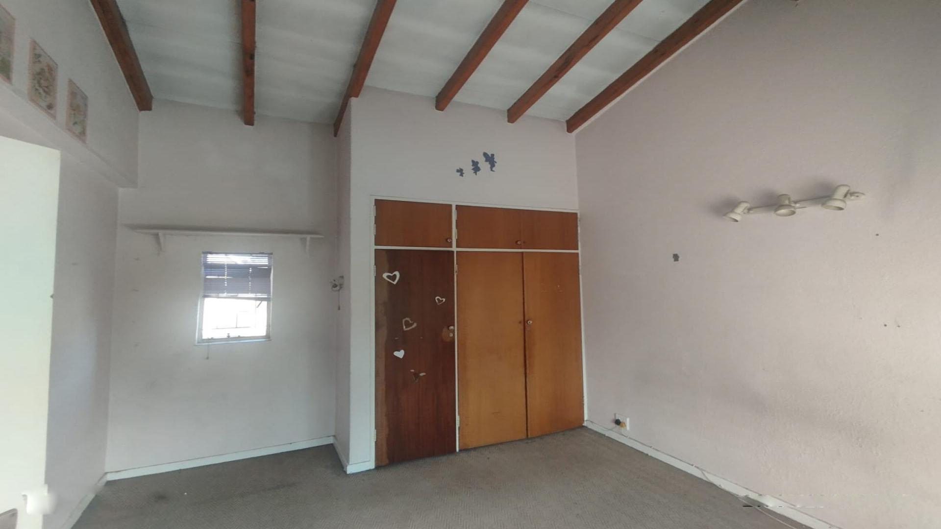 Bed Room 3 of property in Vereeniging