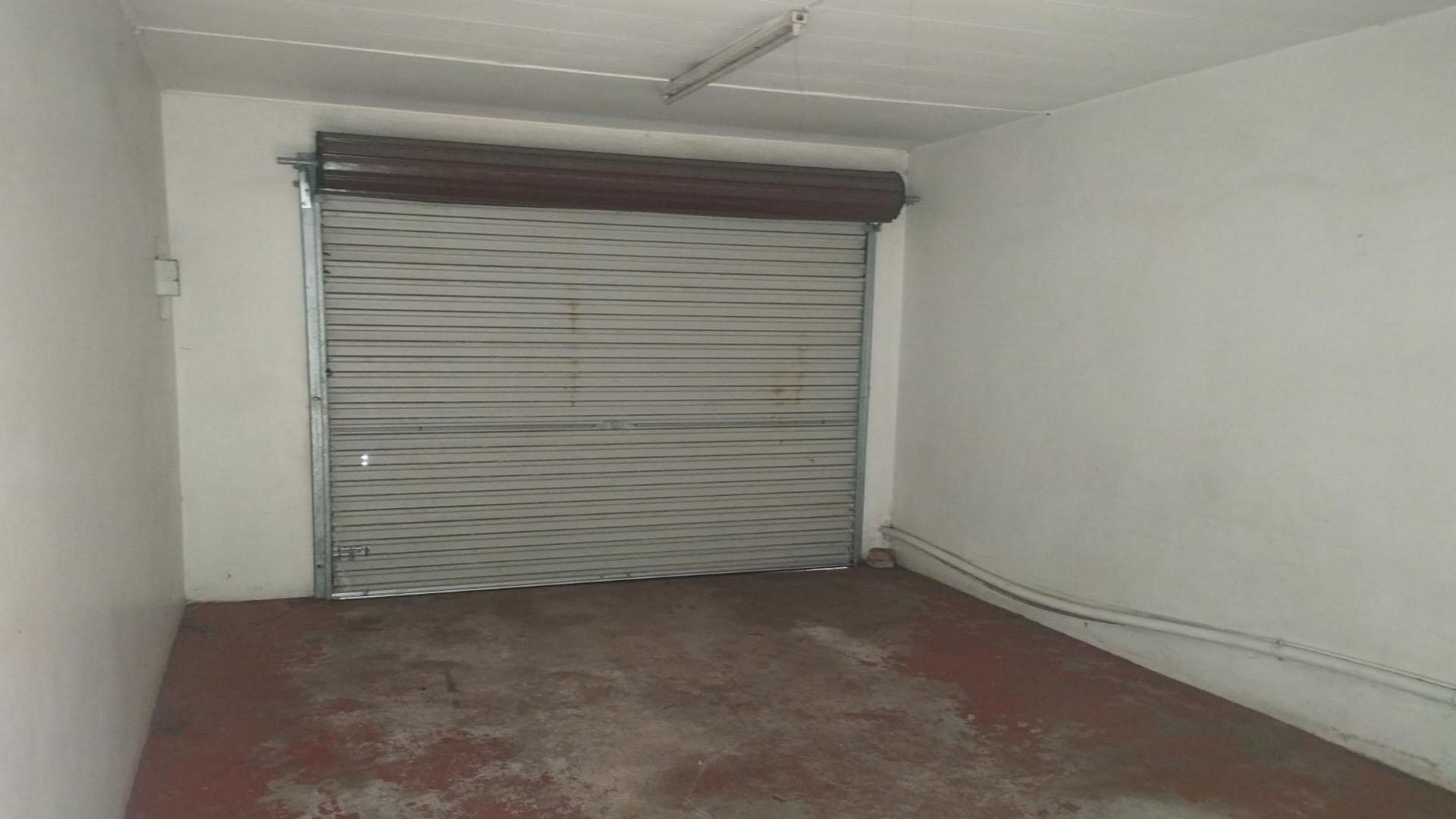Garage of property in Vereeniging