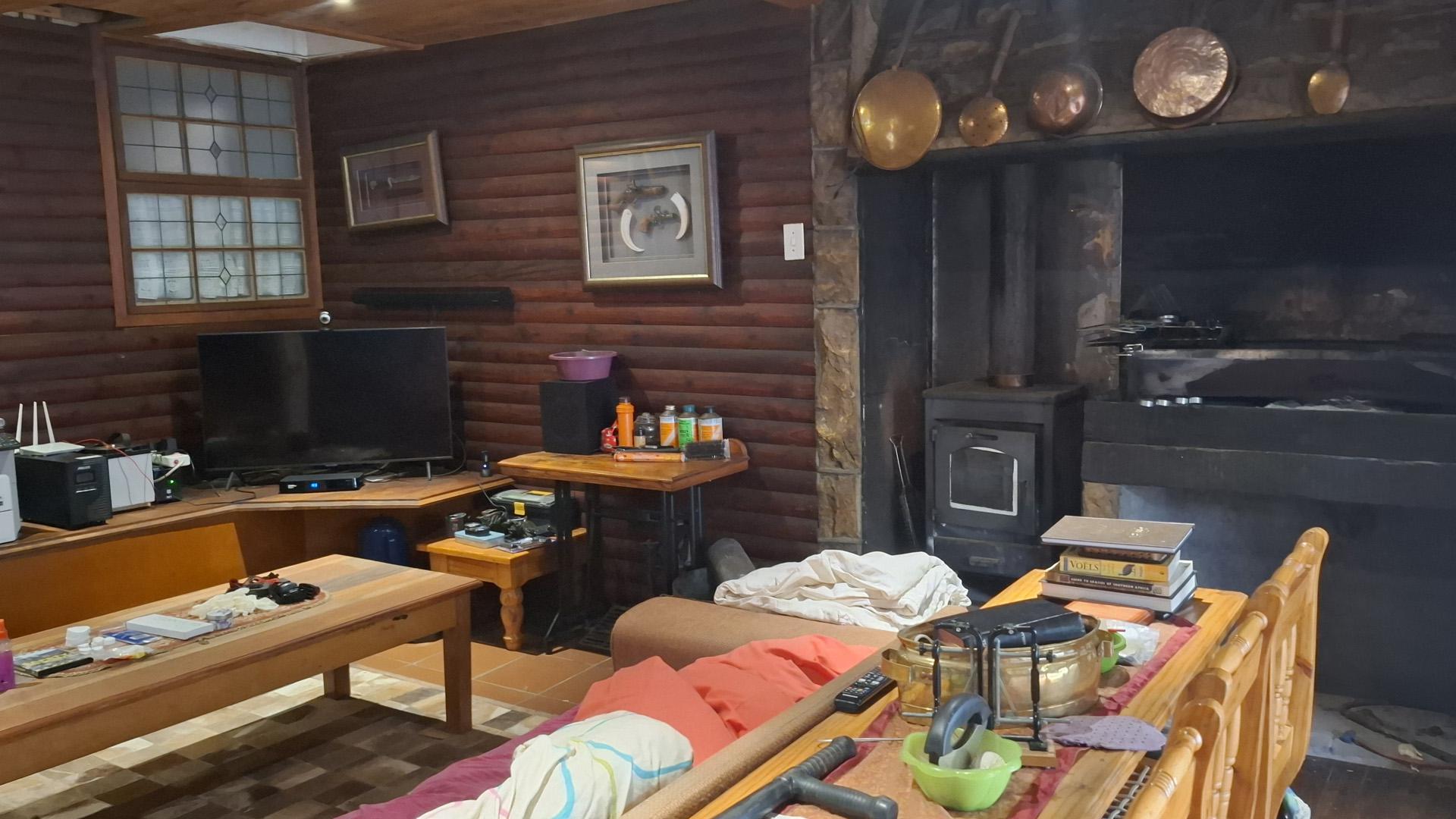 Lounges of property in Ficksburg