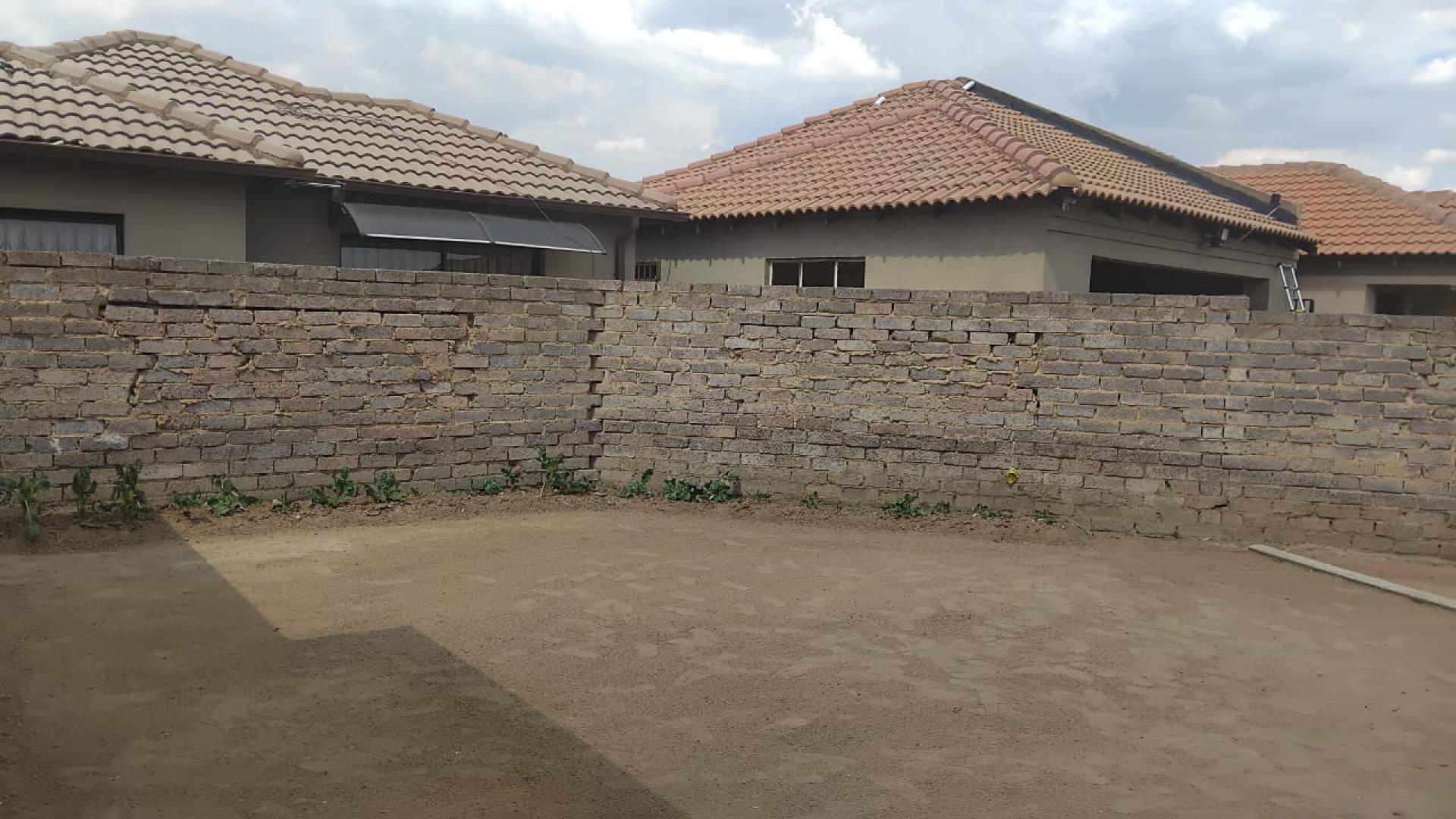  of property in Riverlea - JHB