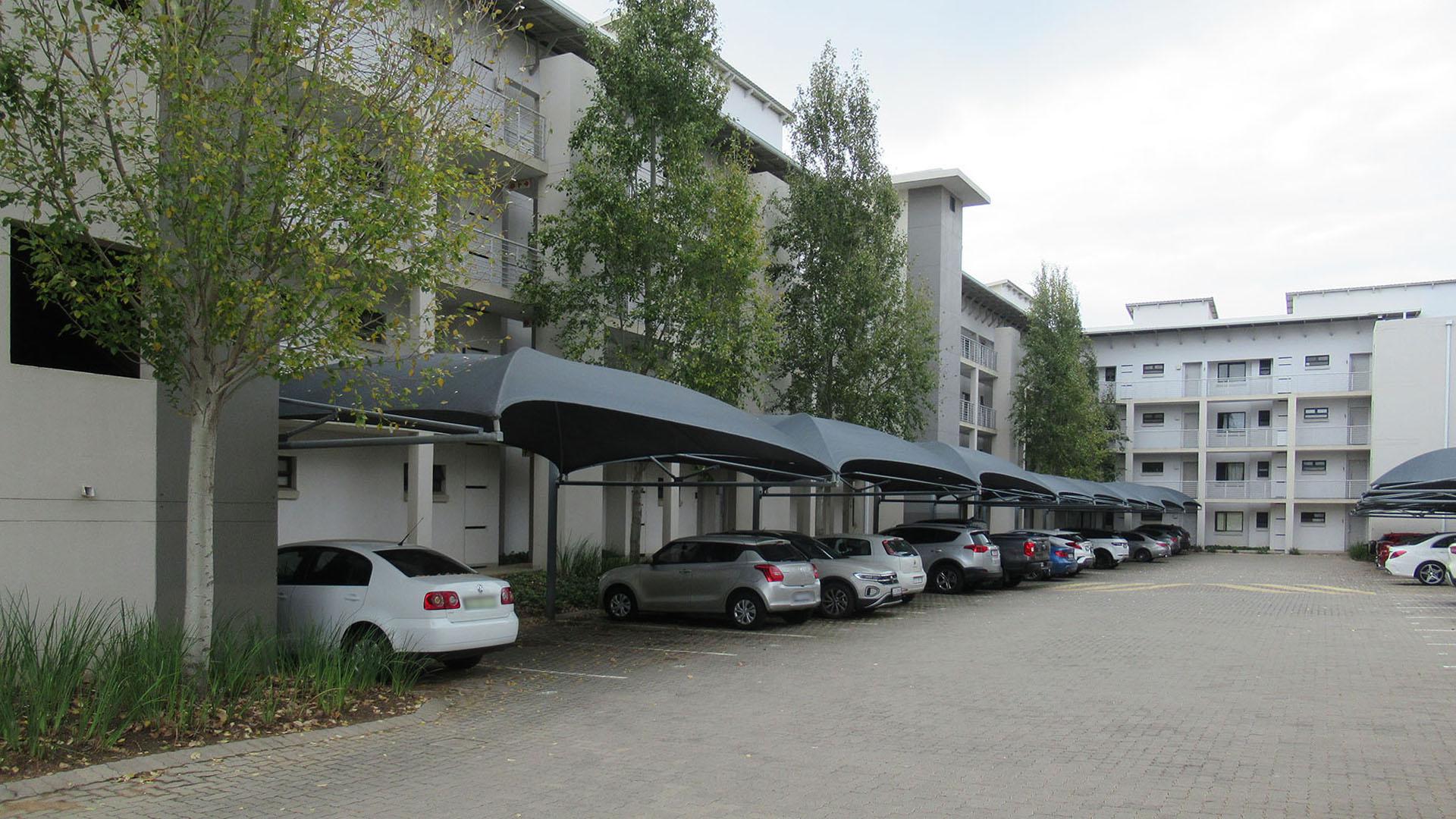 Front View of property in Broadacres