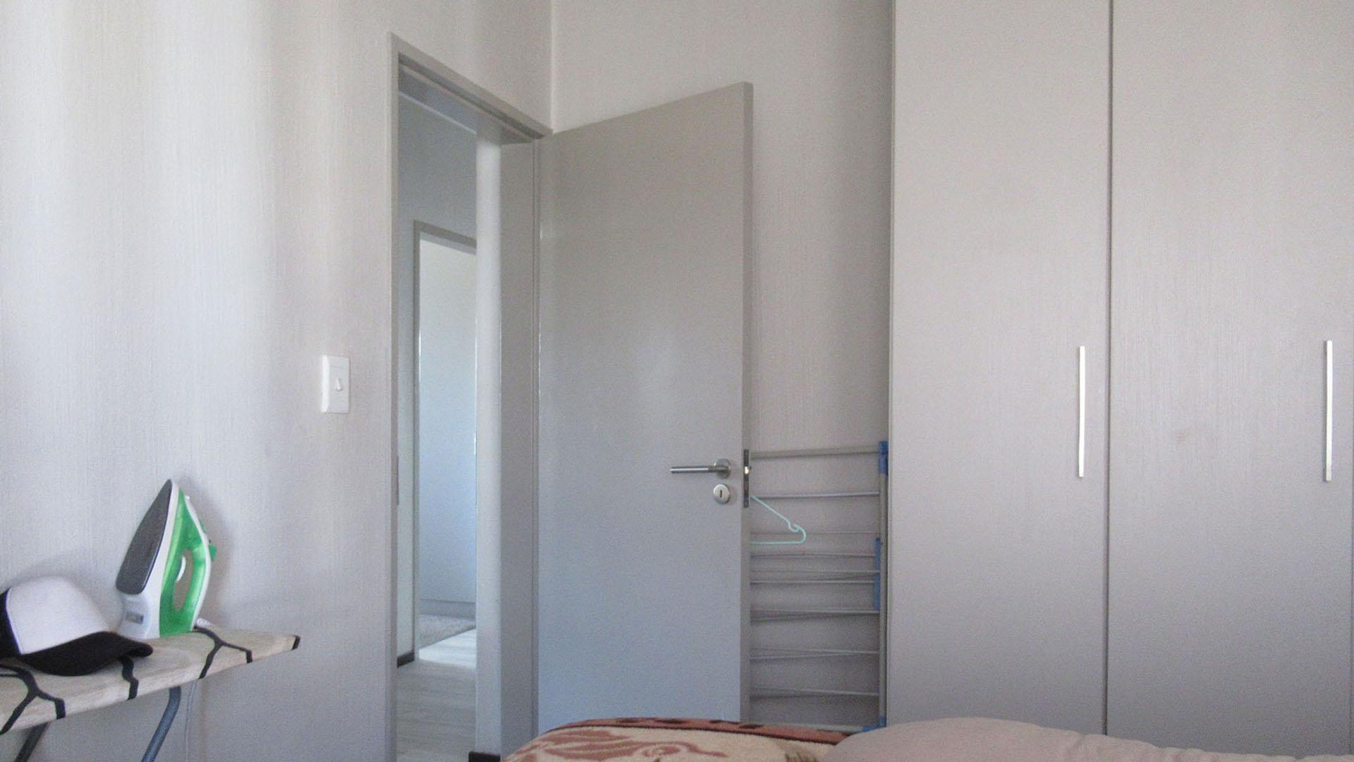 Bed Room 2 - 9 square meters of property in Broadacres