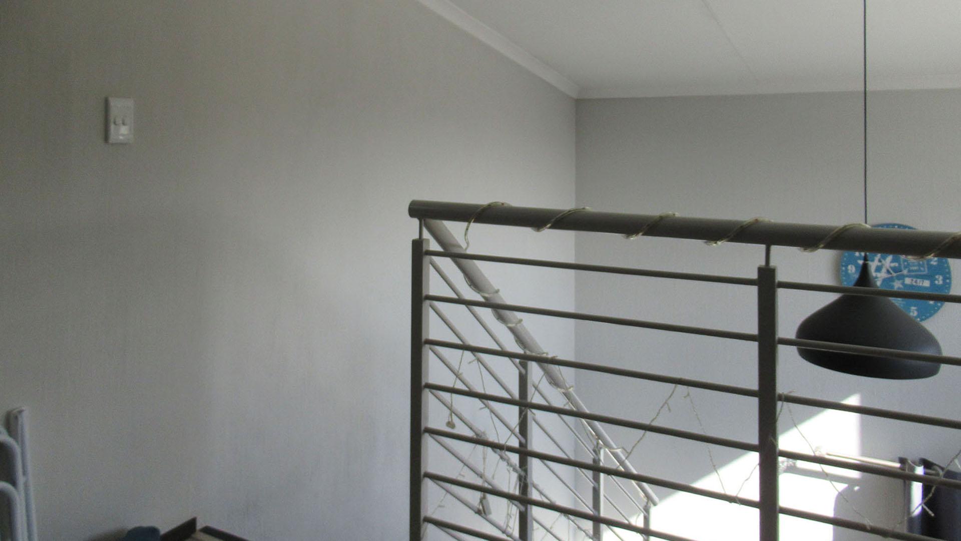 Study - 11 square meters of property in Broadacres