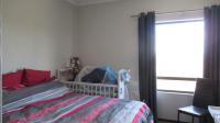 Main Bedroom - 15 square meters of property in Broadacres