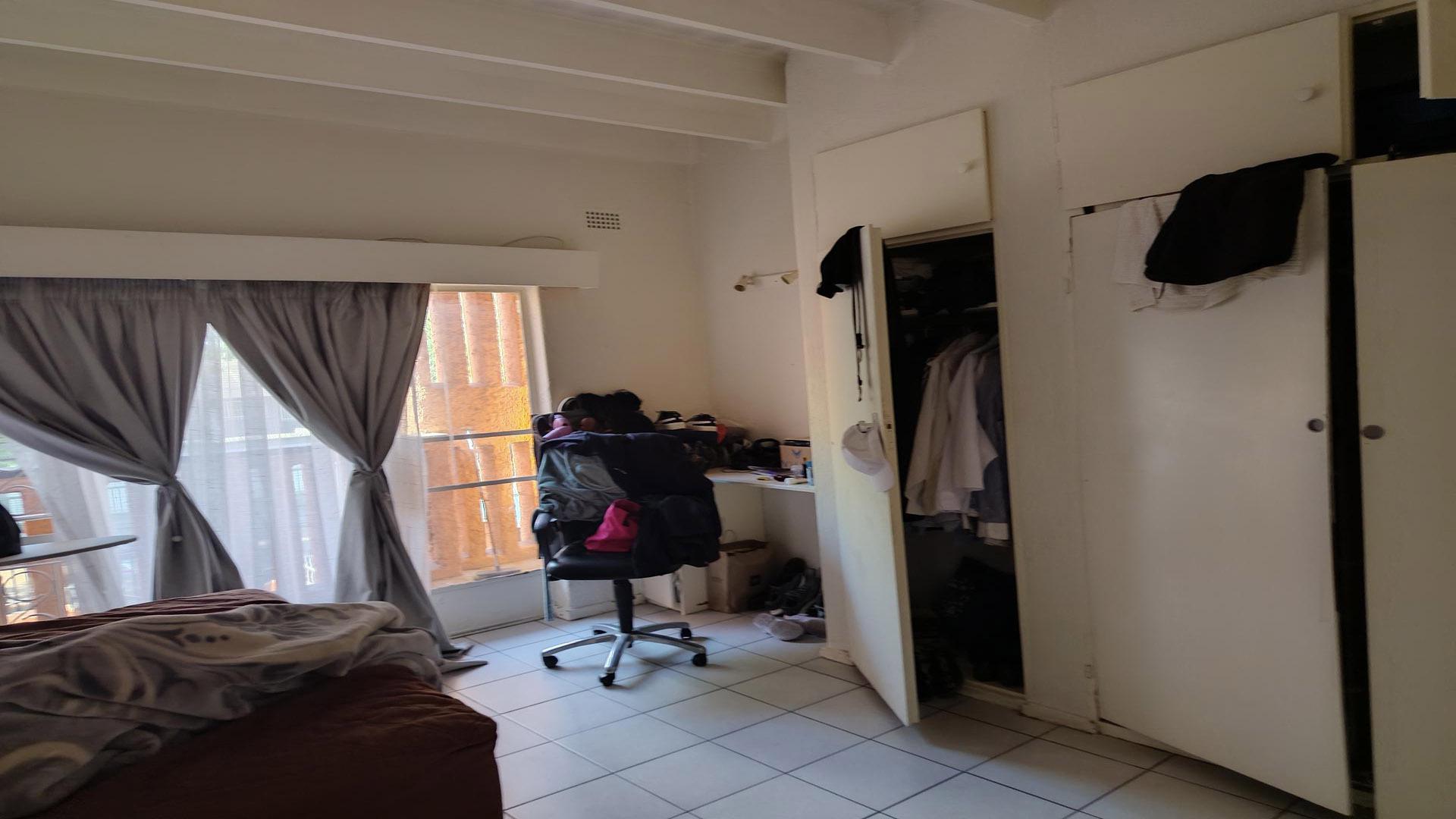 Bed Room 2 of property in Windsor West