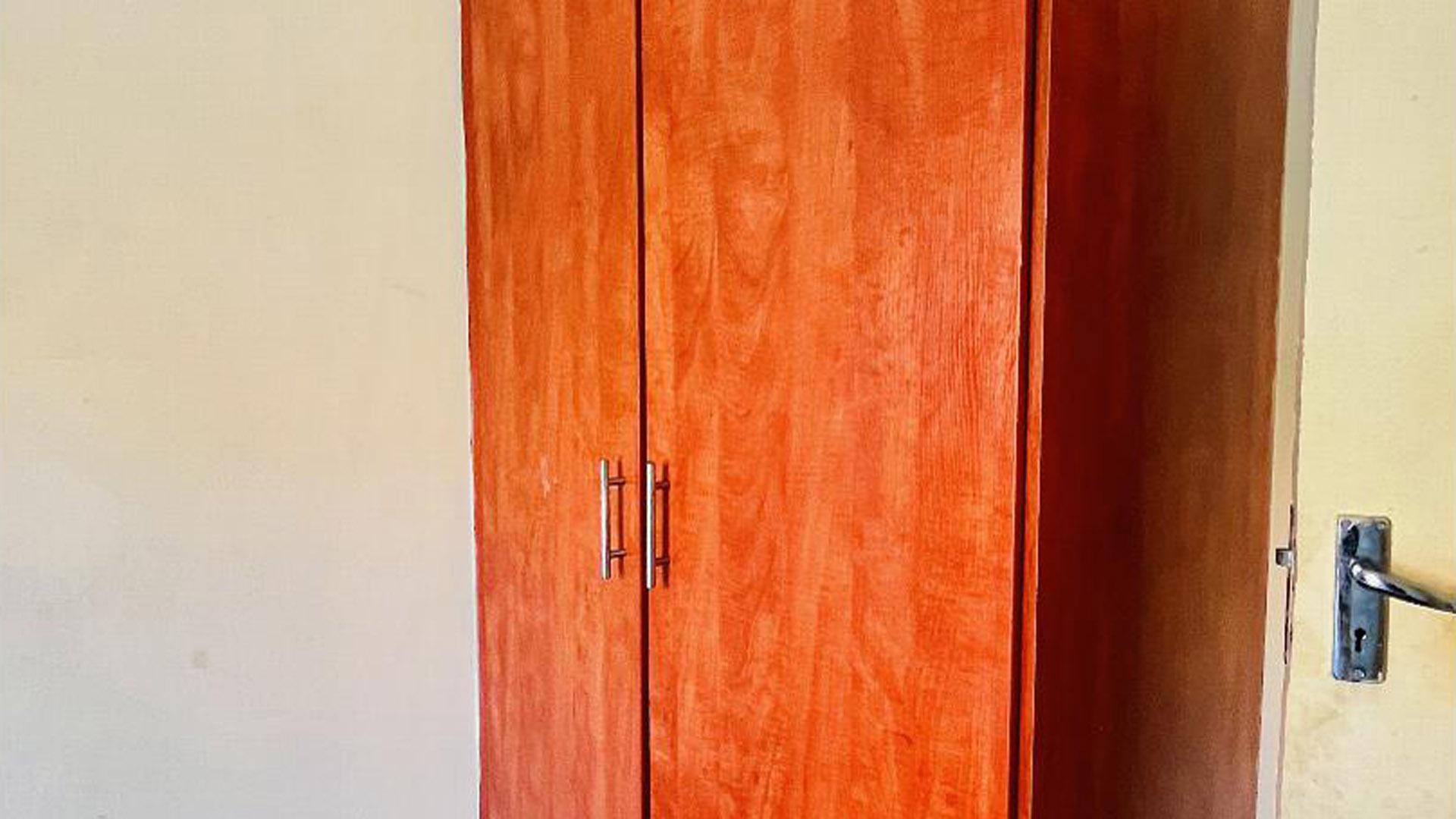 Bed Room 2 of property in The Orchards