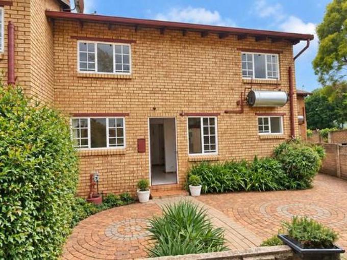 2 Bedroom Simplex for Sale For Sale in Celtisdal - MR704612