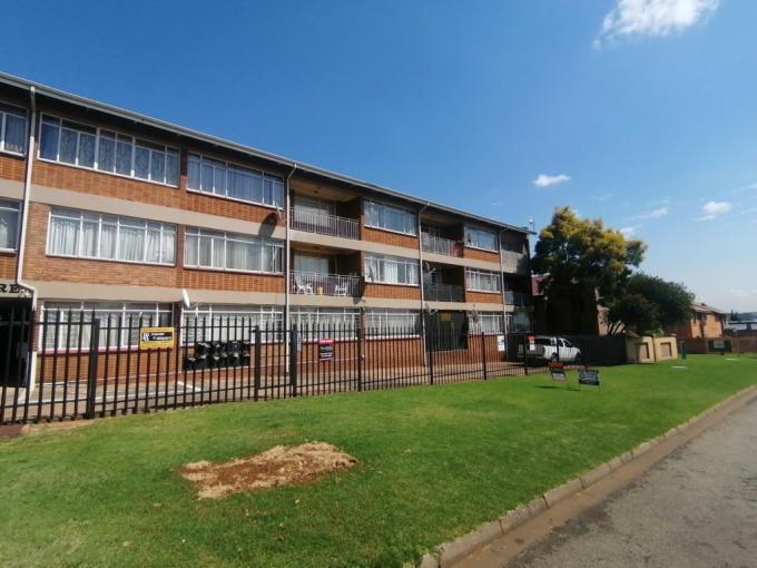 2 Bedroom Apartment for Sale For Sale in Raceview - MR704646