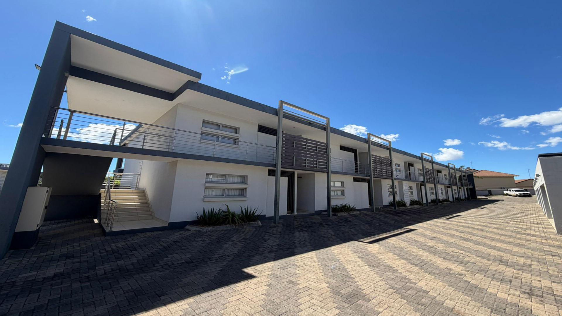 Front View of property in Bendor