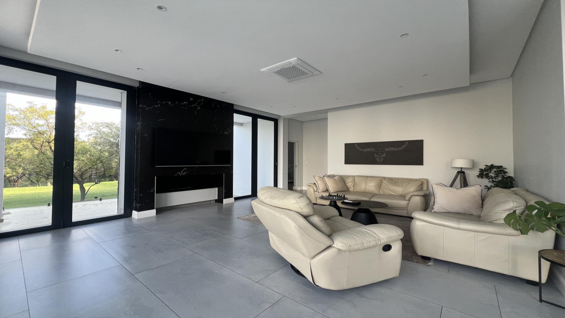 Lounges of property in Riverglen
