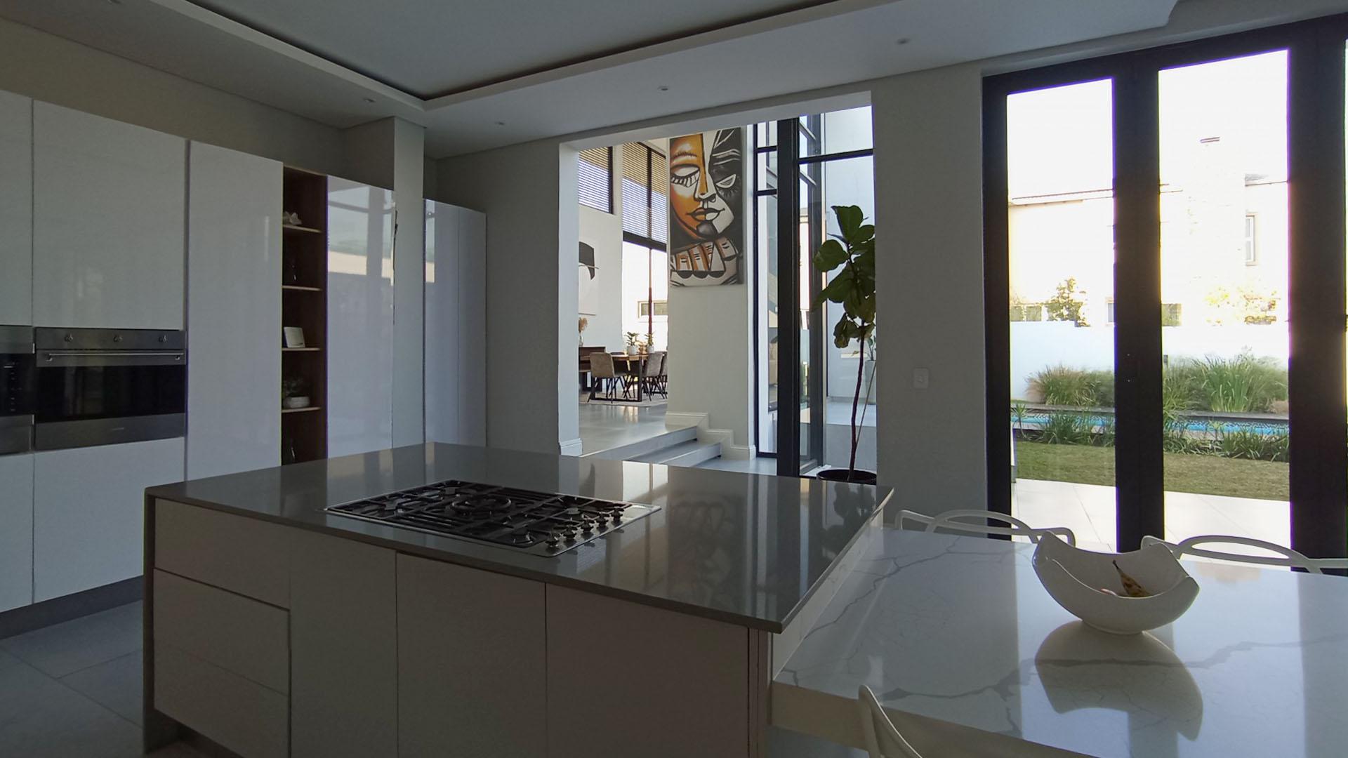 Kitchen - 31 square meters of property in Riverglen