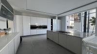Kitchen of property in Riverglen
