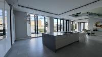 Kitchen of property in Riverglen