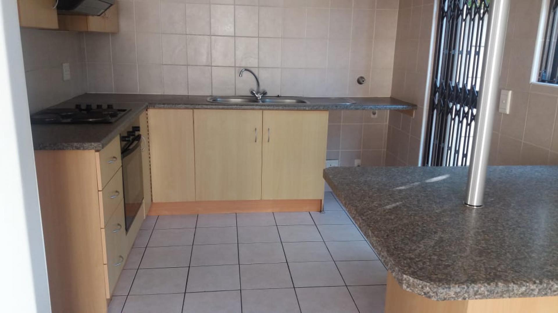  of property in Milnerton Ridge